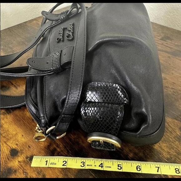 See by Chloe Two Way Shoulder Crossbody Bag in Black Leather (CHXX050) - Picture 13 of 16